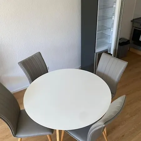 2-zimmer Im Herzen Von Opladen * Leverkusen